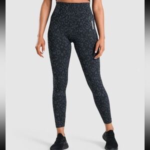 GYMSHARK Leopard Print Leggings